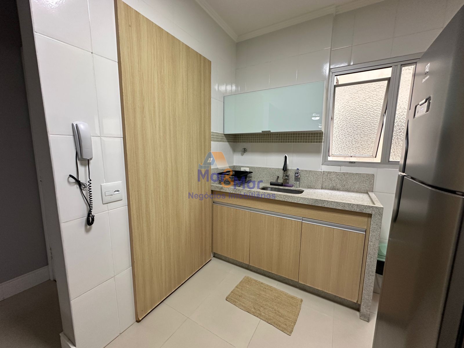 Apartamento na Praia da Enseada, Guarujá - SP