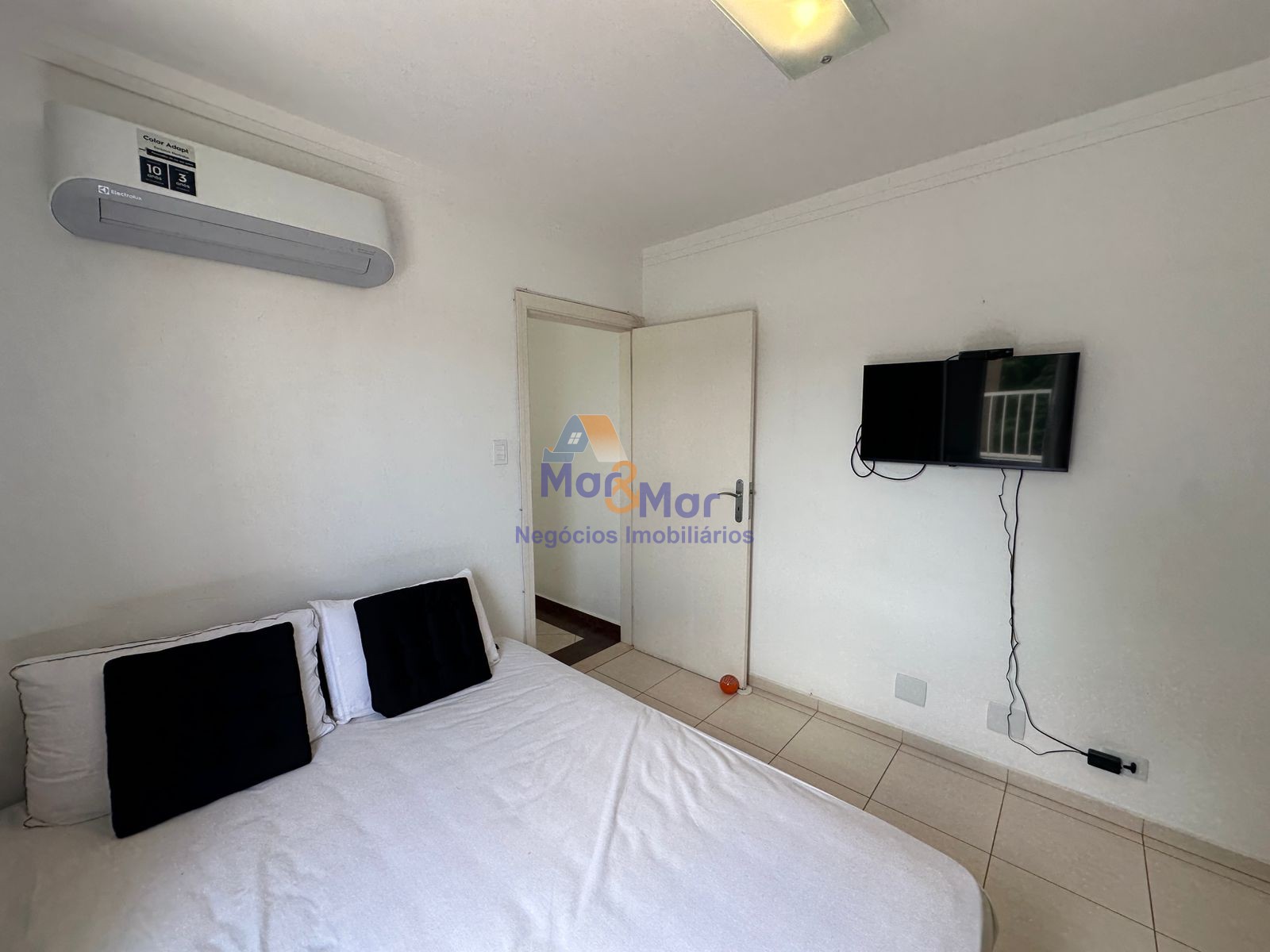 Cobertura na Praia das Astúrias, Guarujá - SP