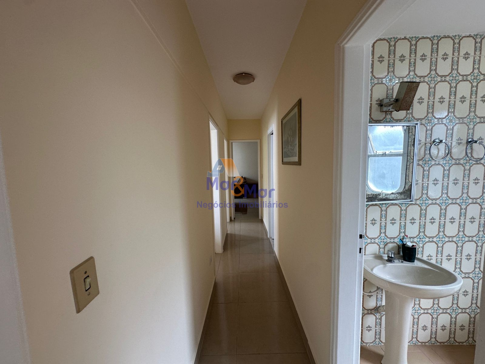 Apartamento na Praia da Enseada, Guarujá - SP