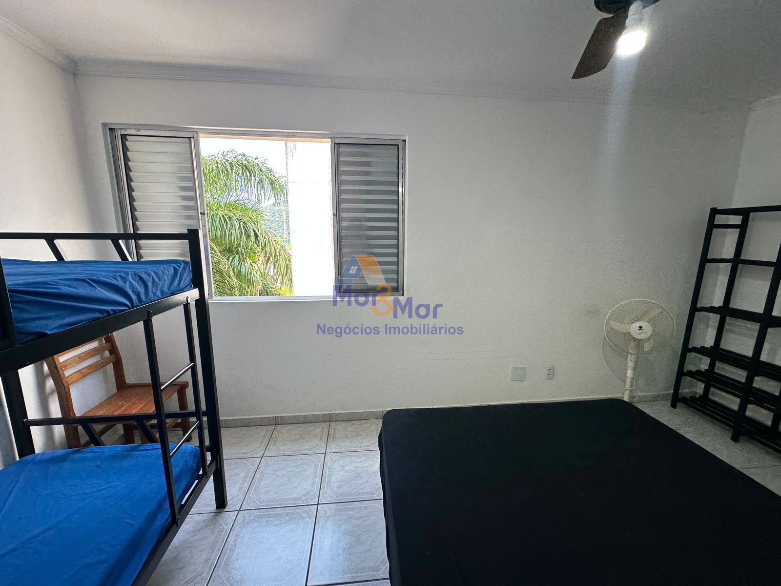 Apartamento na Praia da Enseada, Guarujá - SP